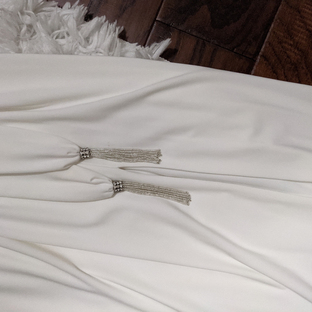Lux Dress - Picture 7 of 8